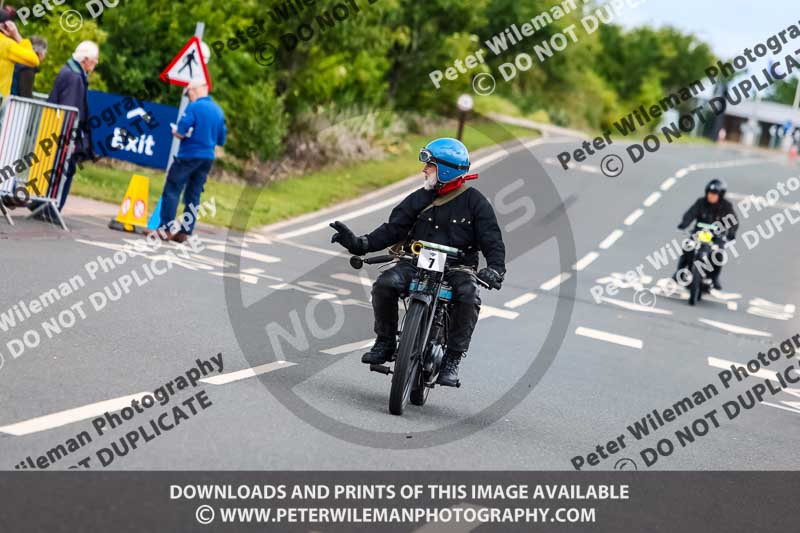 Vintage motorcycle club;eventdigitalimages;no limits trackdays;peter wileman photography;vintage motocycles;vmcc banbury run photographs